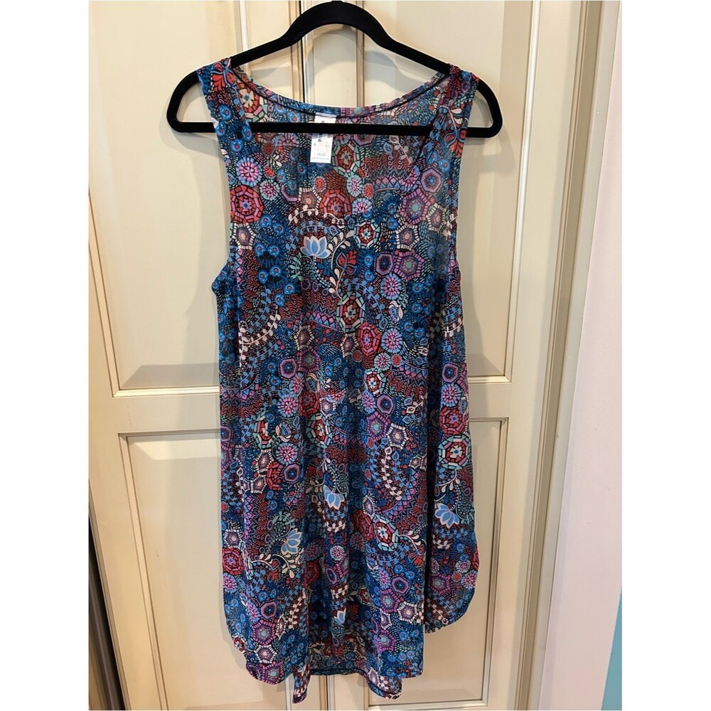 Swimsuits For All Sleeveless Mosaic Floral Coverup - Size 18/20